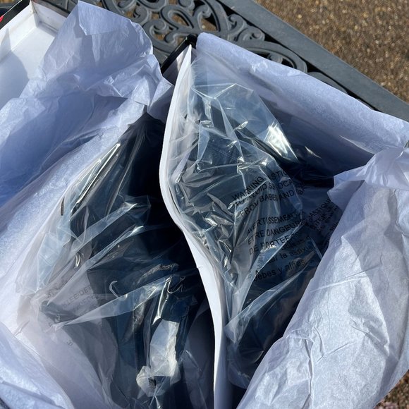 Fergalicious Booties Crissy Black Size 6.5 M - Picture 3 of 5